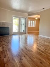 185 Easy St in Mountain View, CA - Building Photo - Building Photo