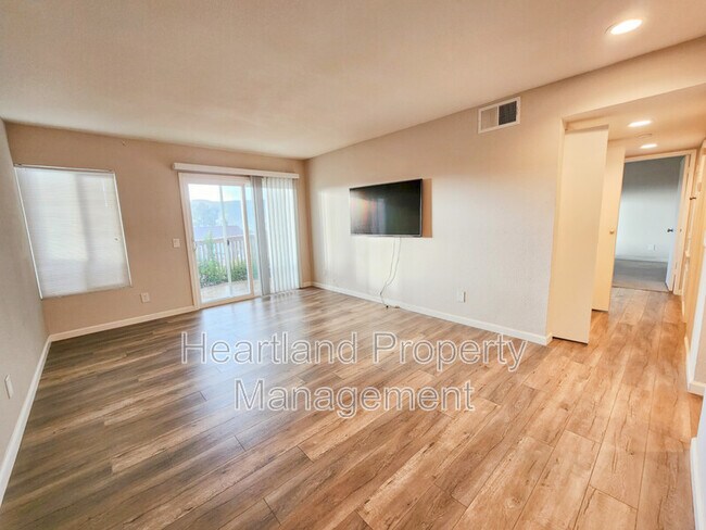 906 S Rancho Santa Fe Rd in San Marcos, CA - Building Photo - Building Photo