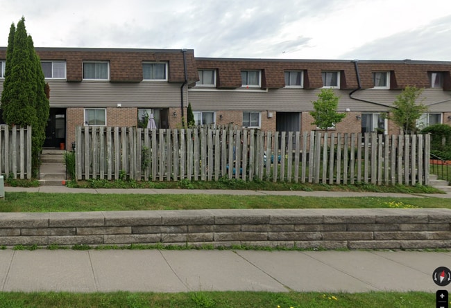 property at 494 Elgin St E