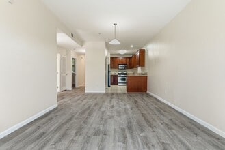 Park Lane Villas in Santa Rosa, CA - Foto de edificio - Building Photo