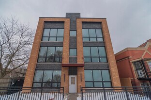 3738 S Calumet Ave in Chicago, IL - Building Photo