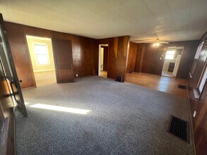 2041 Charles St in La crosse, WI - Building Photo - Building Photo