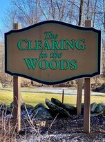 304 Drew Ln in Carmel, NY - Building Photo