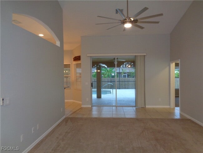 property at 2830 SW 35th Ln