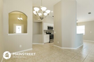 4408 Horseshoe Pick Ln, Unit 1 in Valrico, FL - Building Photo - Building Photo