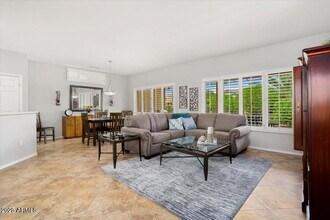 16232 W Tapatio Dr in Surprise, AZ - Building Photo - Building Photo