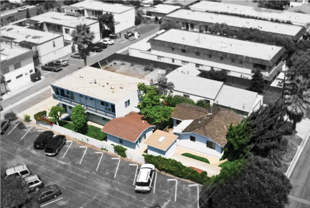 3183 Jefferson St in Carlsbad, CA - Building Photo