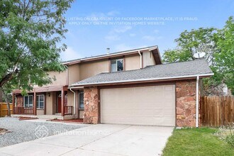 3679 S Helena Way in Aurora, CO - Building Photo - Building Photo