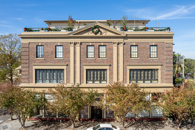 1301 N Rampart St in New Orleans, LA - Foto de edificio - Building Photo