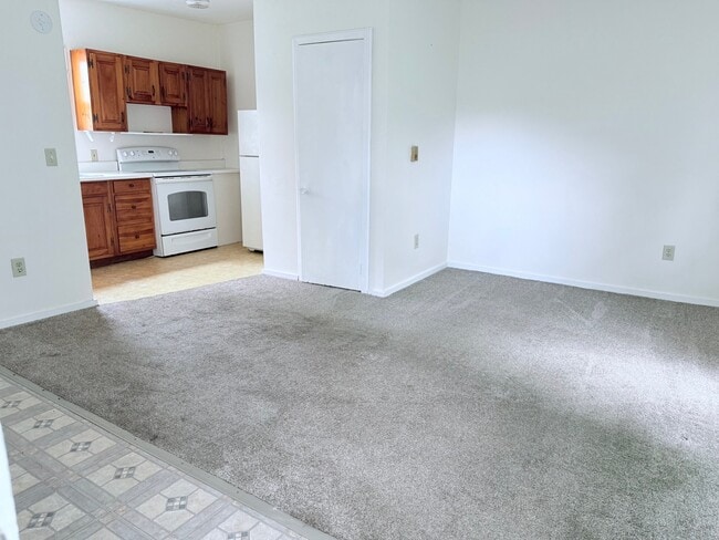 22 Maple Ln in Dover Plains, NY - Building Photo - Building Photo