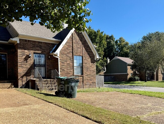 5996 Parktree Cove in Memphis, TN - Building Photo - Building Photo