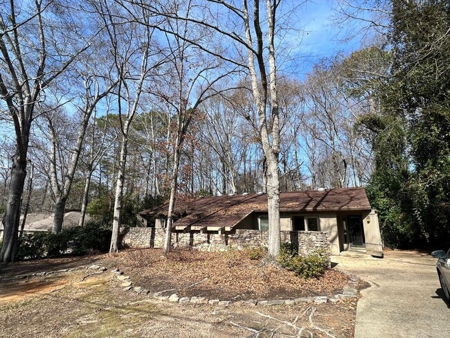 1351-1353 Hampton Dr in Auburn, AL - Building Photo - Building Photo