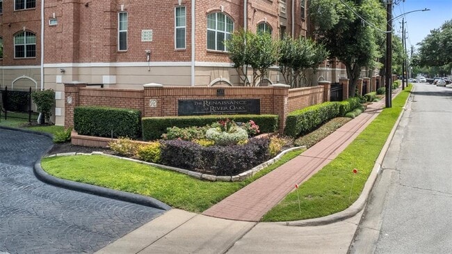 property at 2100 Welch St