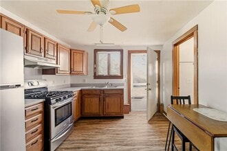 46 Simmons Rd in Little Compton, RI - Building Photo - Building Photo