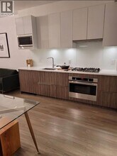 379 E Broadway in Vancouver, BC - Building Photo - Building Photo