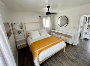 2152 Oliver Ave in San Diego, CA - Foto de edificio - Building Photo