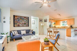 7100 6th Ave N, Unit SI ID1546005P in St. Petersburg, FL - Building Photo