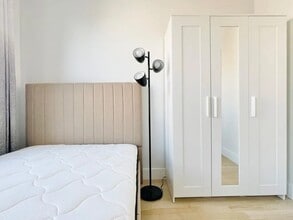 Furnished room/NOT APARTMENT in Brooklyn, NY - Foto de edificio - Building Photo