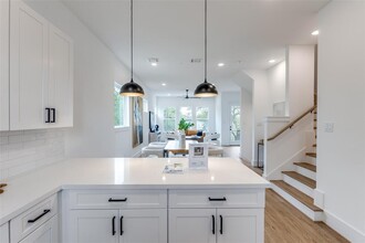 3417 Yellowstone Blvd in Houston, TX - Building Photo - Building Photo