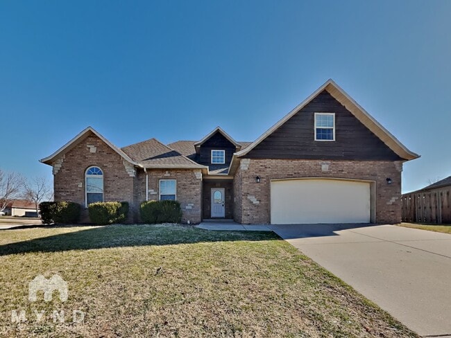 property at 5622 N 11th Ave