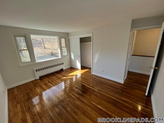 119 Chestnut St in Brookline, MA - Building Photo - Building Photo