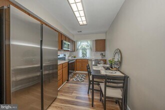 500 E Lancaster Ave in St. Davids, PA - Building Photo - Building Photo