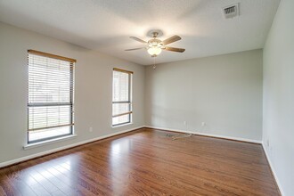 3905 Burkett Dr in Benbrook, TX - Building Photo - Building Photo