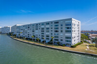 Town Shores of Gulport in Gulfport, FL - Building Photo - Building Photo