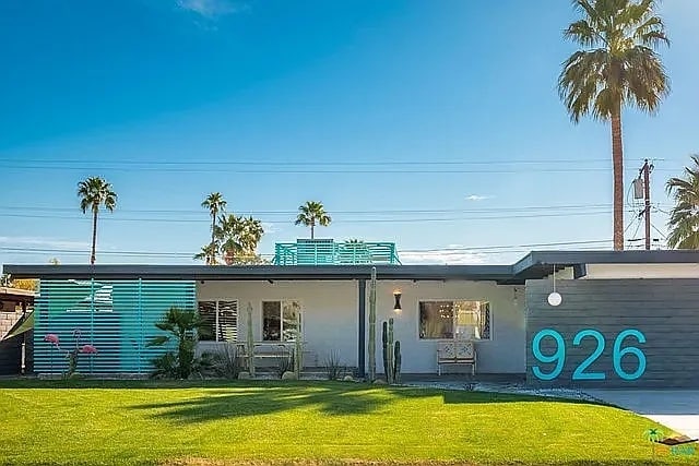 property at 926 S Calle Santa Cruz