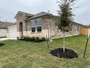 20301 Lone Peak Pass in Manor, TX - Building Photo - Building Photo