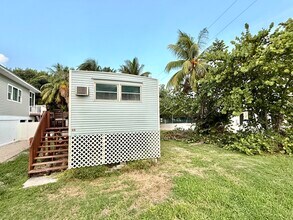 728 92nd St in Marathon, FL - Building Photo - Building Photo