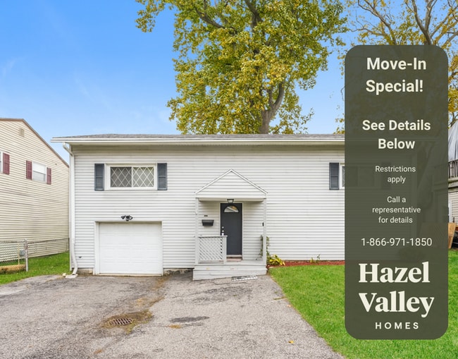 property at 5631 N Chagrin Dr