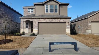 2416 Castlebar Dr in Princeton, TX - Building Photo