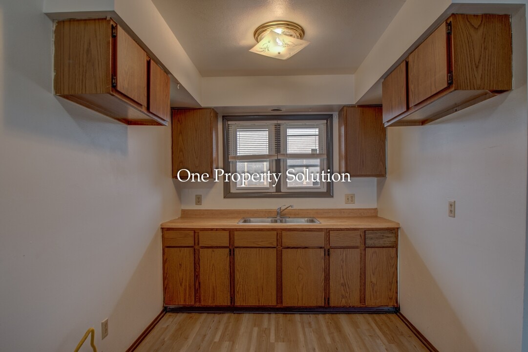 1147 Logan St in Hammond, IN - Building Photo