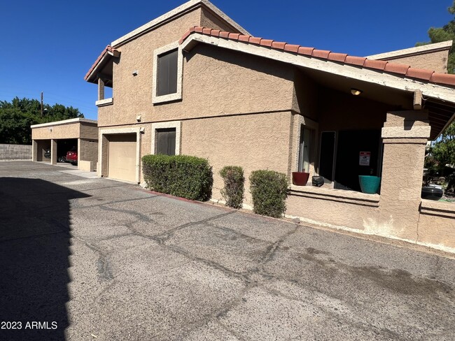 930 N Revere in Mesa, AZ - Building Photo - Building Photo