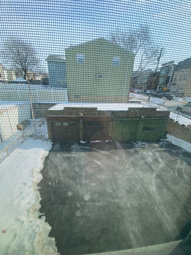 120 Nelson Ave, Unit Apt. 2 in Jersey City, NJ - Foto de edificio - Building Photo