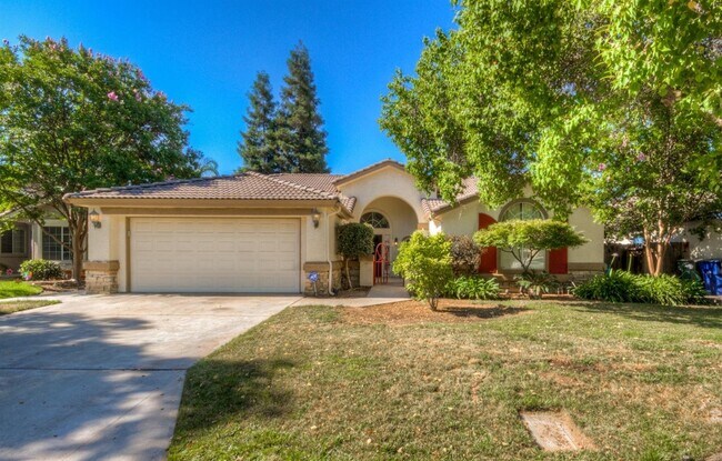property at 5981 W Pinedale Ave