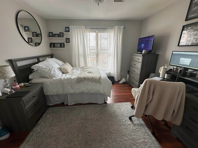 226 Madison St in Hoboken, NJ - Building Photo - Building Photo