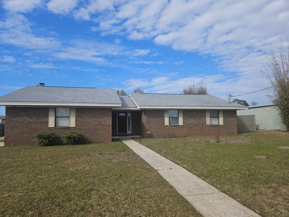 618 Gabriel St in Panama City, FL - Building Photo