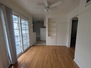 Valleyheart in Los Angeles, CA - Building Photo - Building Photo