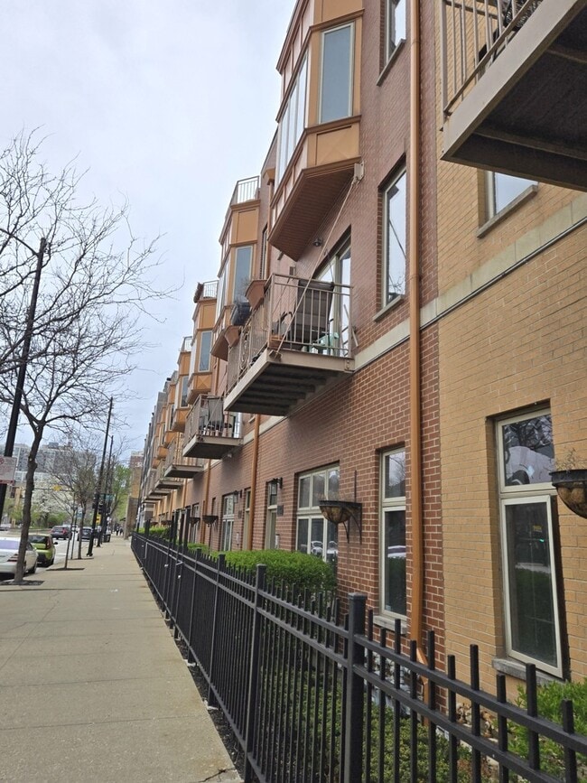 1915 S State St in Chicago, IL - Building Photo - Building Photo