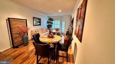 4417 Fair Stone Dr in Fairfax, VA - Building Photo - Building Photo