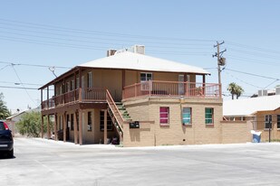 301-311 N 11th St in Las Vegas, NV - Building Photo