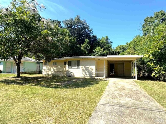 property at 4509 Versailles Dr