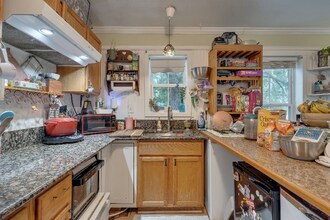 624 W 7th Ave in Tallahassee, FL - Building Photo - Building Photo