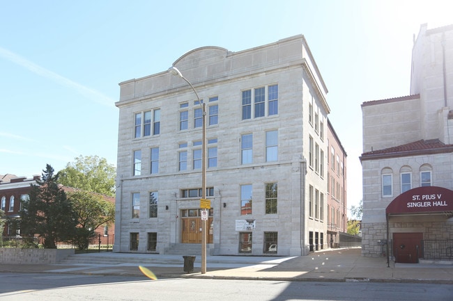 La Maison in St. Louis, MO - Foto de edificio - Building Photo