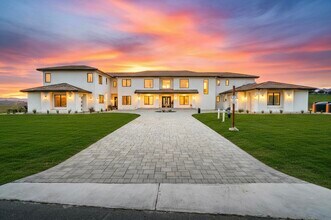 7778 Laguna Heights Ct in Sunol, CA - Building Photo - Building Photo