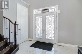 36 Intrigue Trail in Brampton, ON - Building Photo - Building Photo