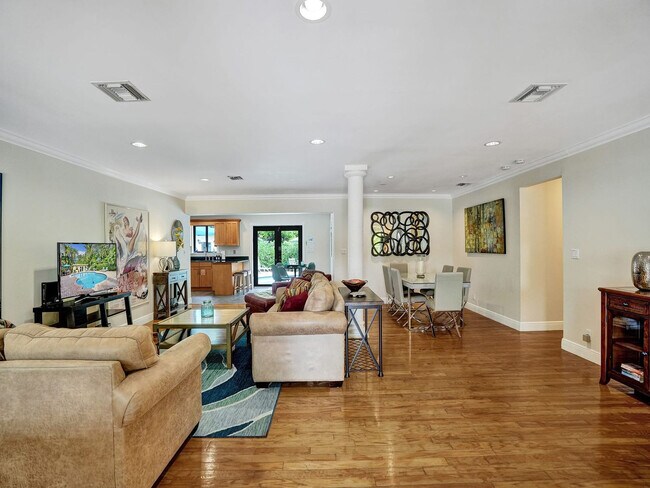 2616 NE 16th Ave, Unit SI ID1541794P