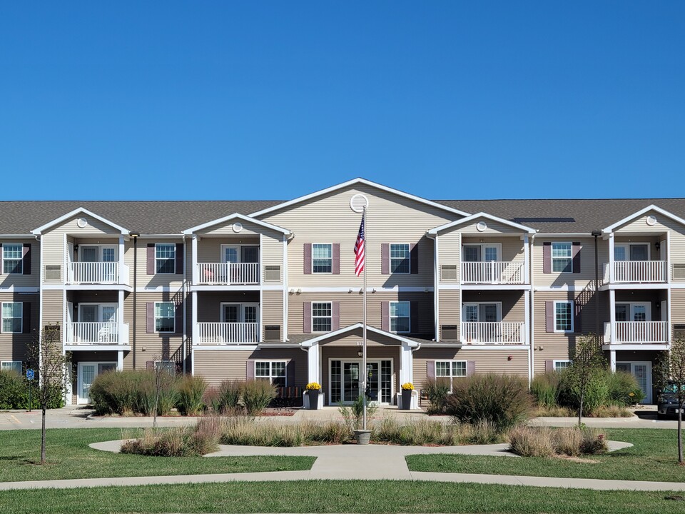 Connect55+ Indianola Senior Community 55+ in Indianola, IA - Foto de edificio